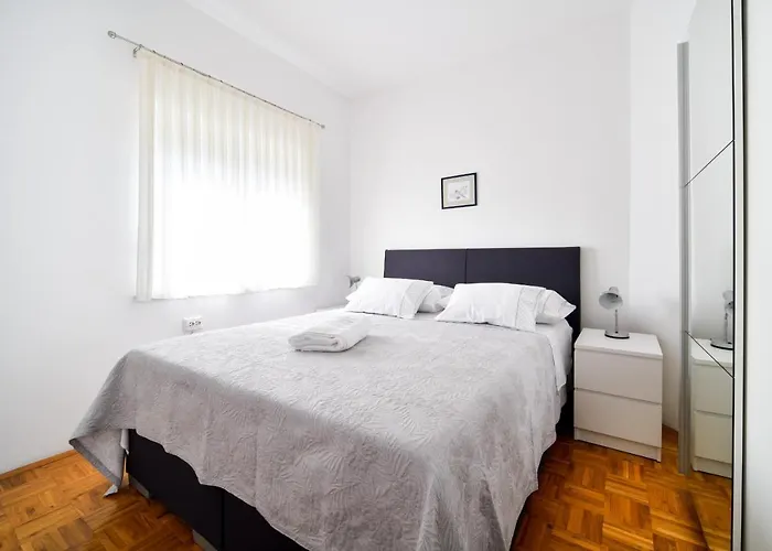 Martom Апартаменты Селине