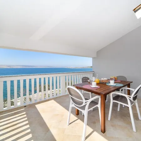 Apartamento Martom Seline