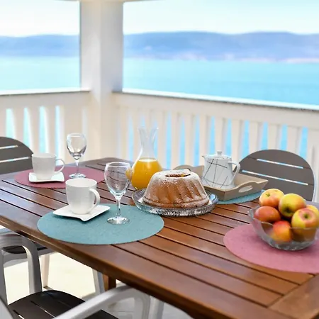 Martom Apartment *