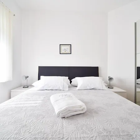 Martom Apartamento Seline