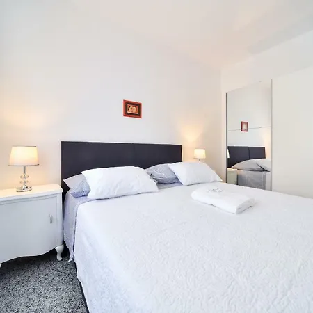 Martom Apartamento Seline