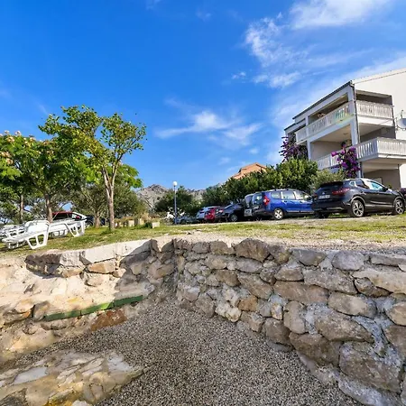 Martom Apartament *